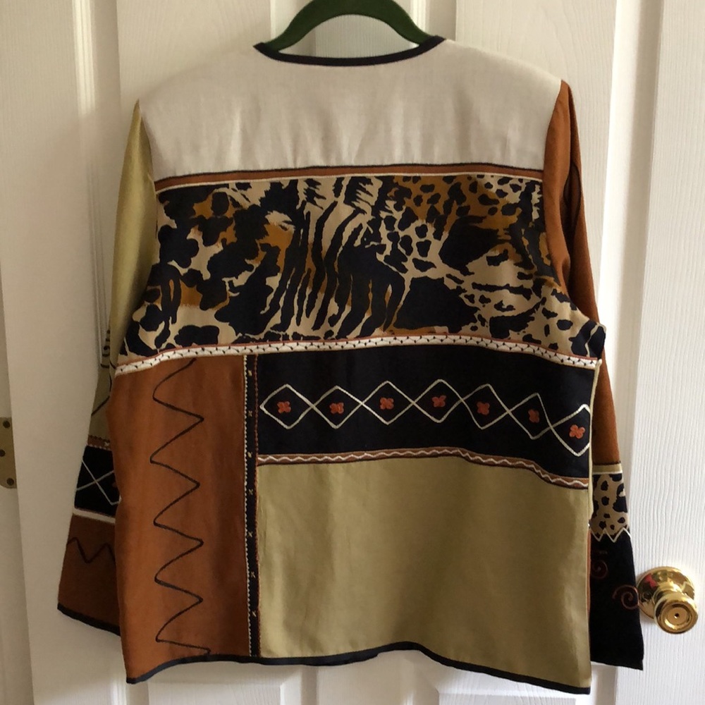 Jacket - Picture 2 of 7